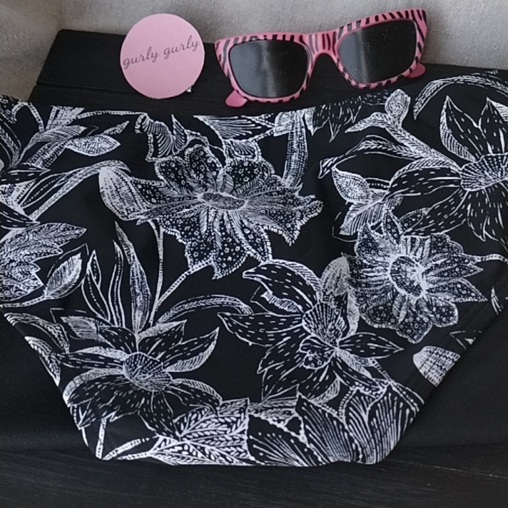 Time and Tru bikini bottom  3X